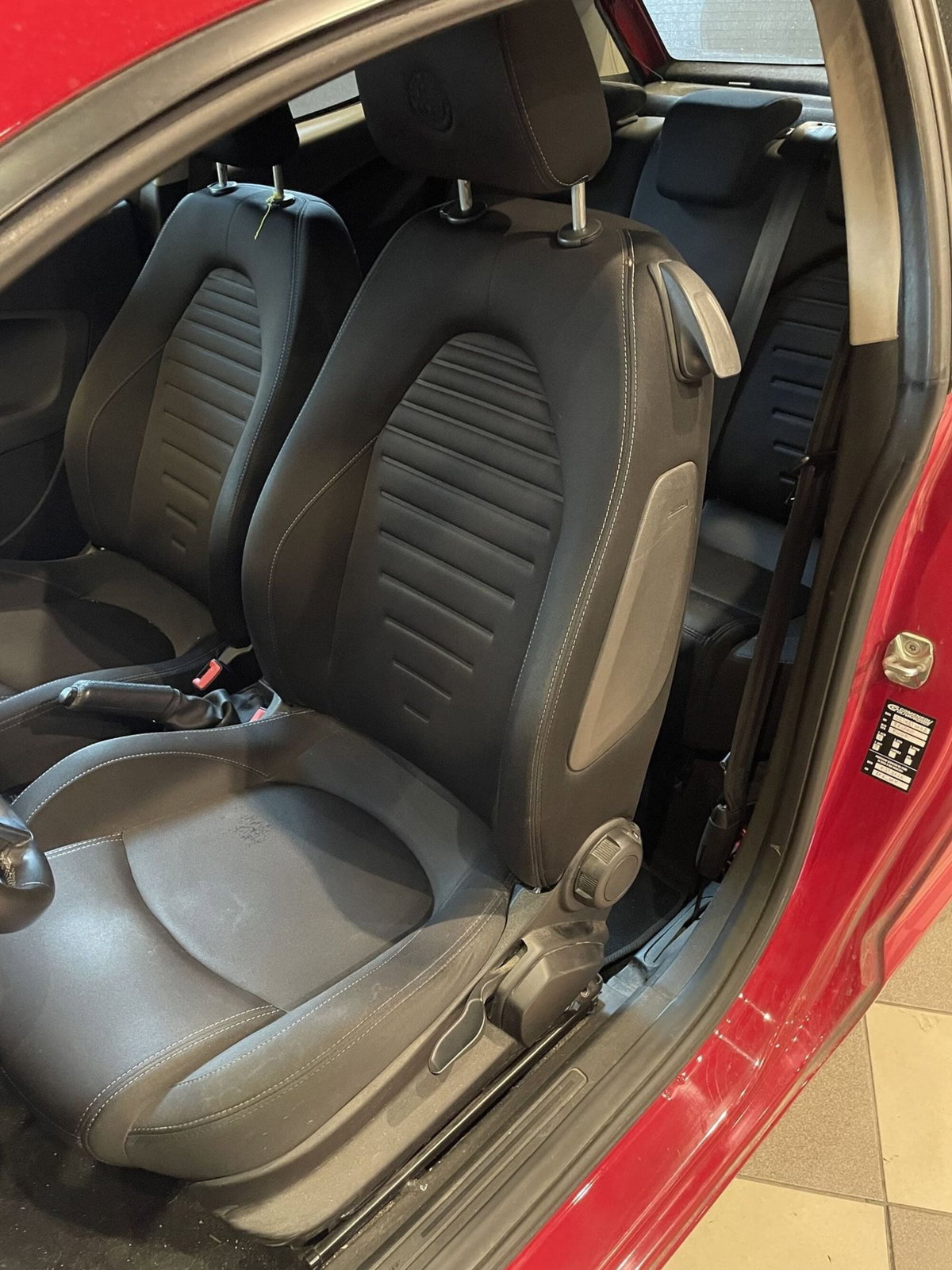 Alfa Romeo MiTo 1.3 JTDm 95 CV S&S Super (11)