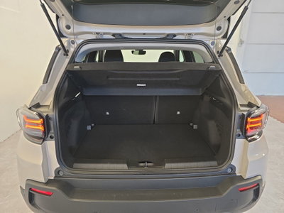 Jeep Avenger 1.2 turbo e-hybrid mhev Summit fwd 110cv edct6 (11)
