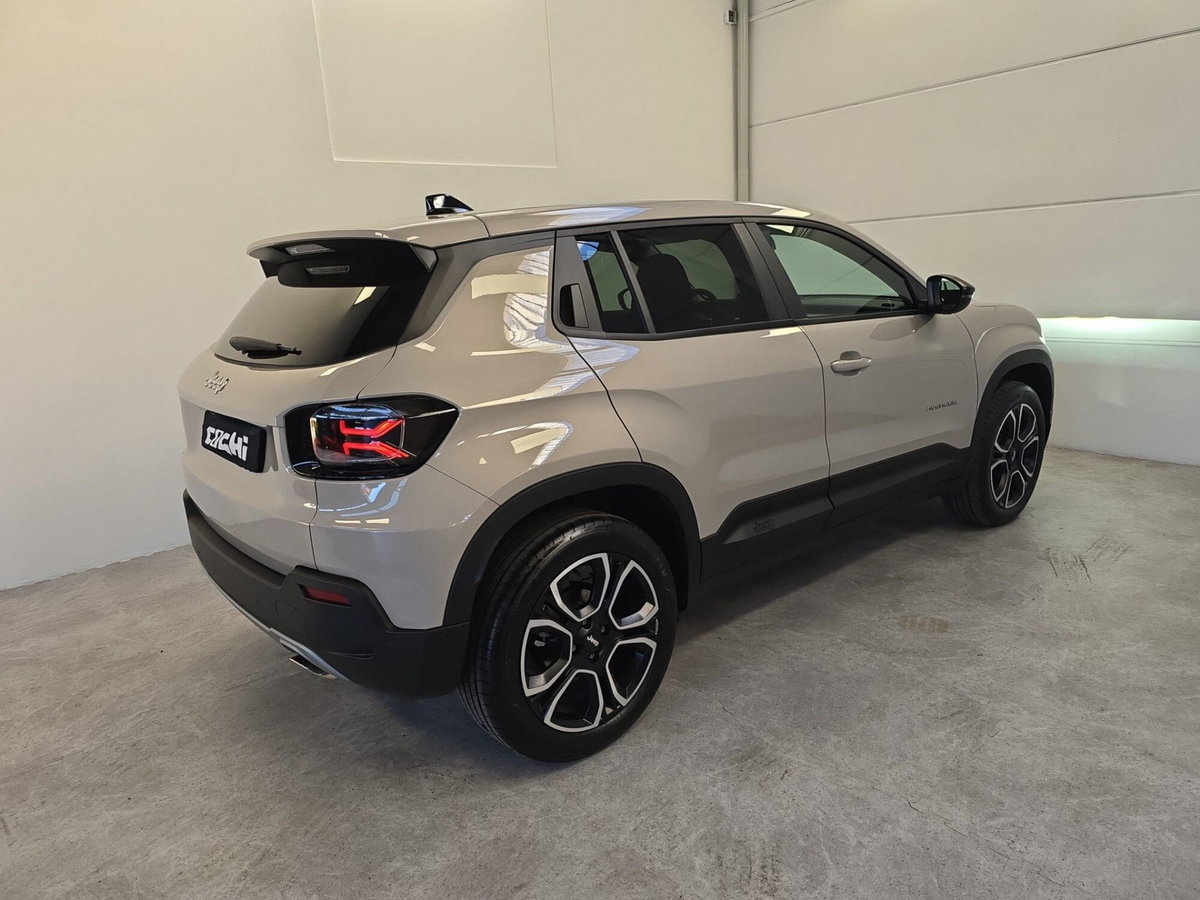 Jeep Avenger 1.2 turbo e-hybrid mhev Summit fwd 110cv edct6 (4)