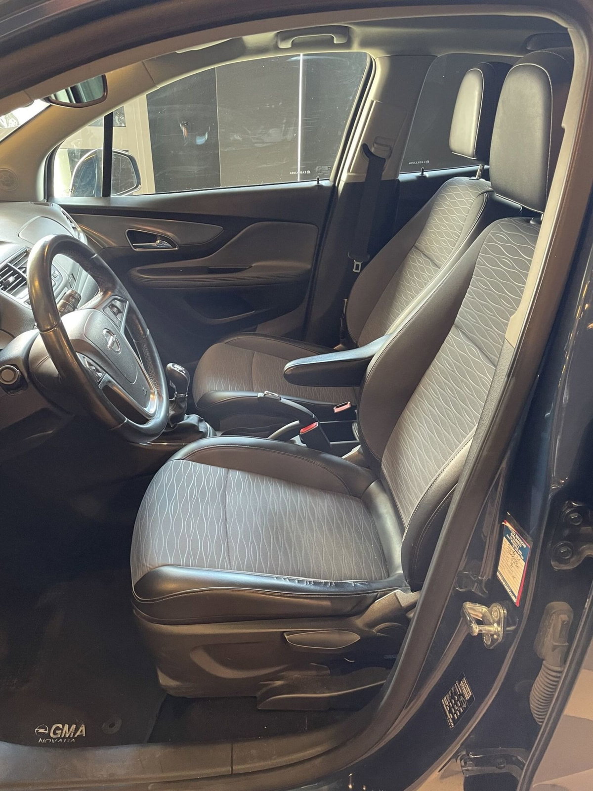 Opel Mokka 1.4 Turbo GPL Tech 140CV 4x2 Cosmo b-Color (9)