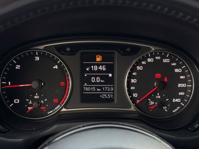 Audi A1 Sportback 1.4 TDI Admired (6)