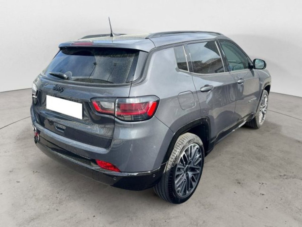 Jeep Compass 1.5 turbo t4 mhev Summit 2wd 130cv dct (4)