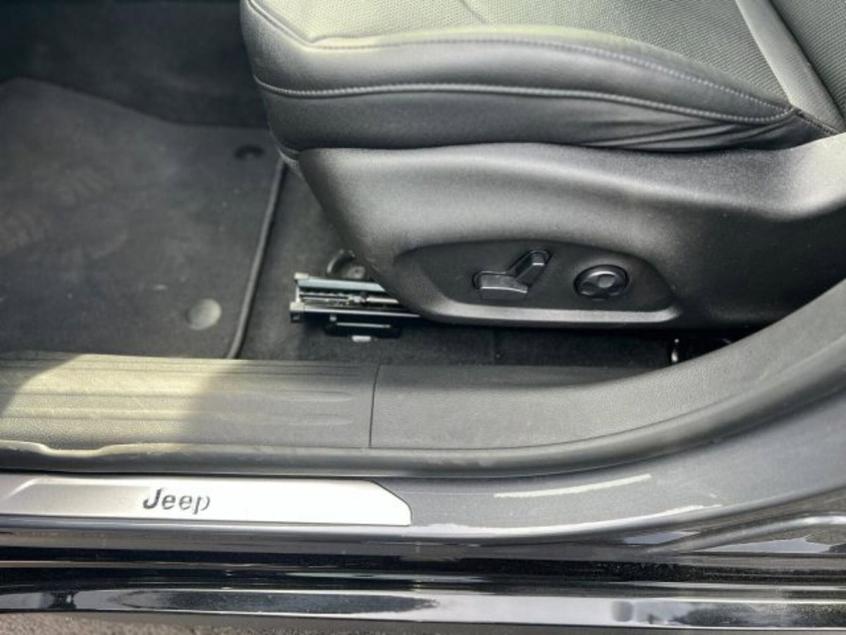 Jeep Compass 1.5 turbo t4 mhev Summit 2wd 130cv dct (8)