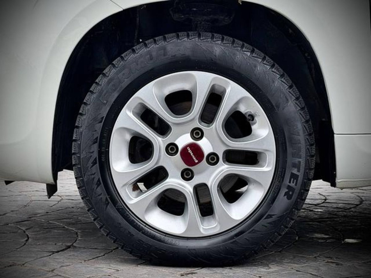 Fiat Panda 1.2 EasyPower Lounge (13)