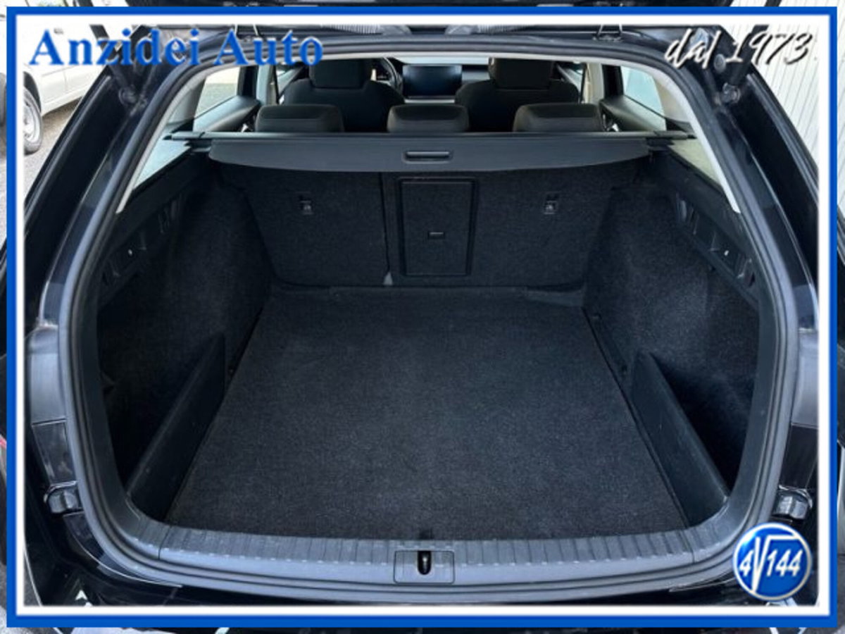 Skoda Octavia Station Wagon 1.0 e-TEC DSG Wagon Executive (9)