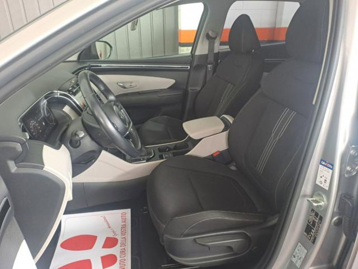 Hyundai Tucson 1.6 t-gdi 48V Xtech 2wd imt (7)