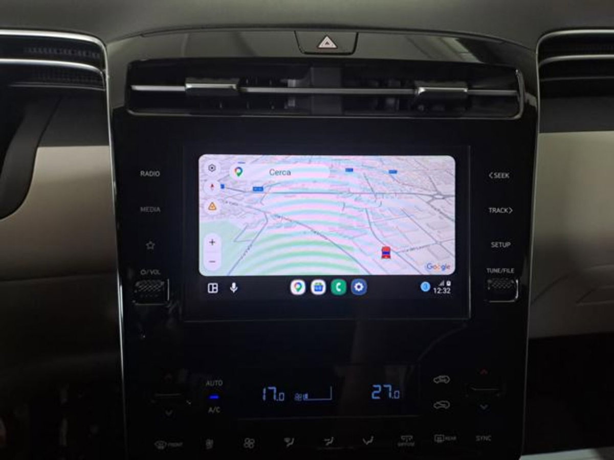 Hyundai Tucson 1.6 t-gdi 48V Xtech 2wd imt (12)