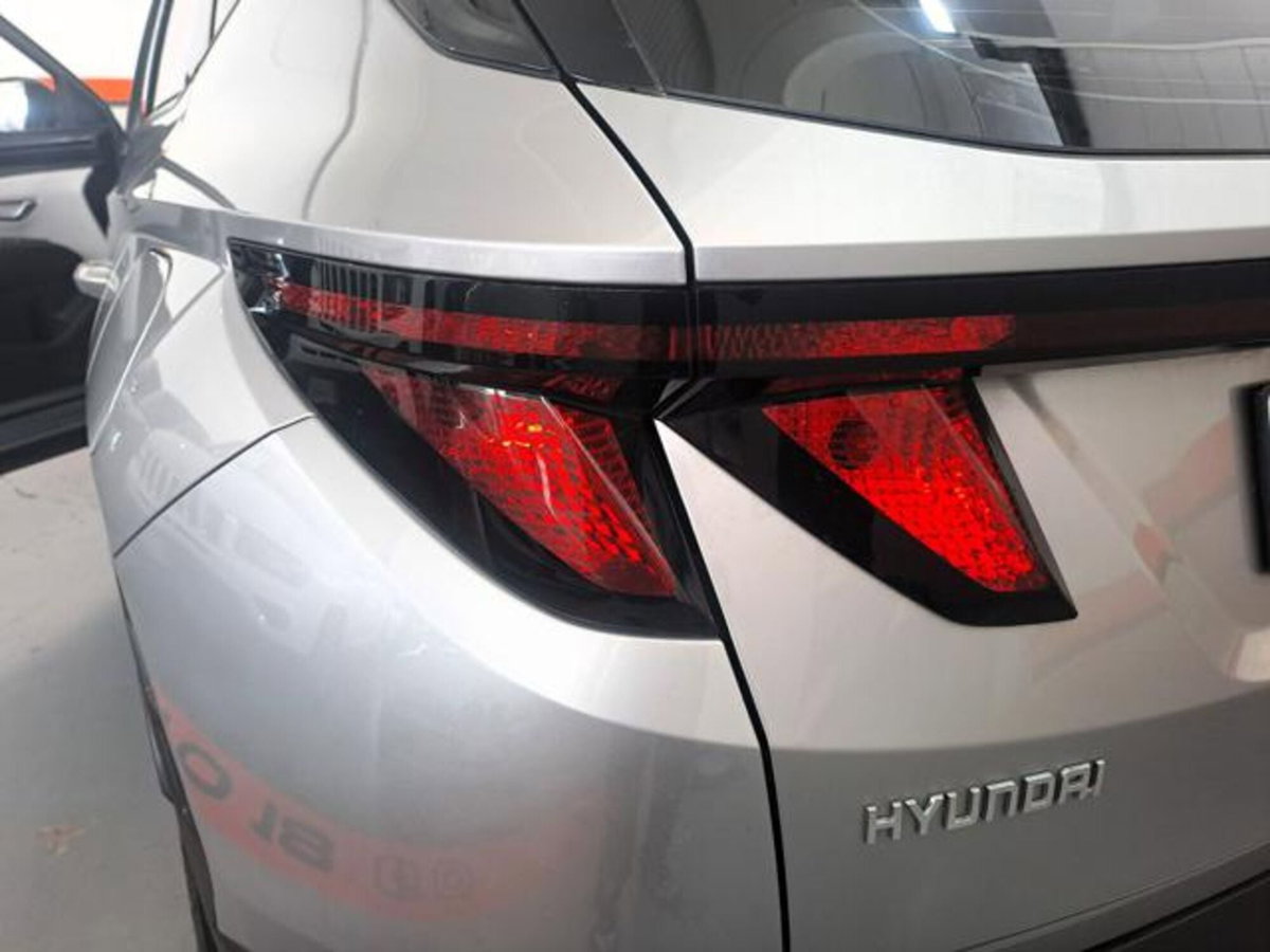 Hyundai Tucson 1.6 t-gdi 48V Xtech 2wd imt (5)