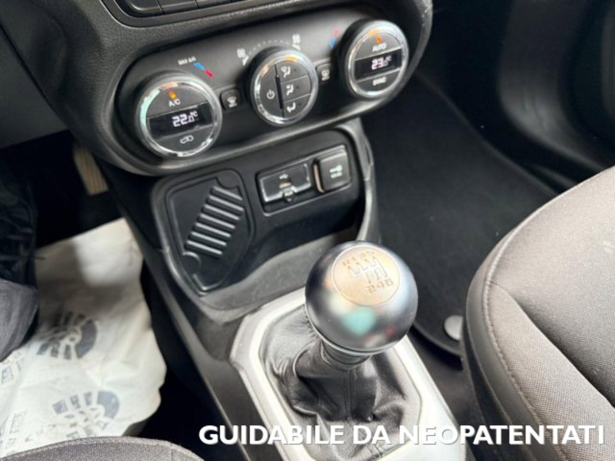 Jeep Renegade 1.6 Mjt 120 CV Limited (12)