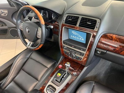 Jaguar XKR 4.2 V8 Portfolio Convertibile (18)