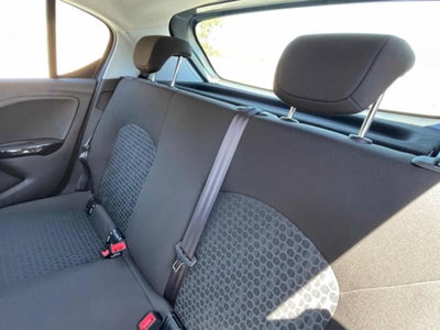 Opel Corsa 1.2 5 porte Black Edition (10)
