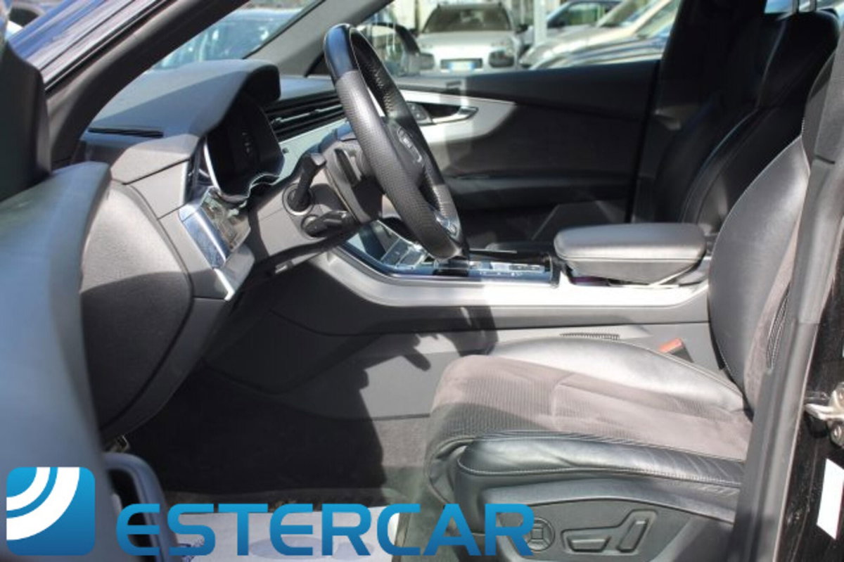 Audi Q8 Q8 50 TDI 286 CV quattro tiptronic Sport (4)