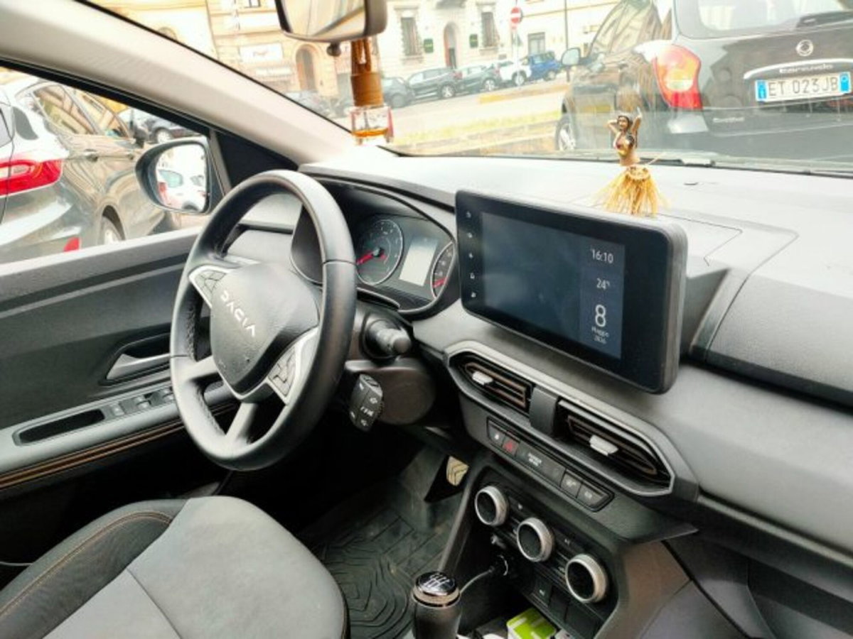 Dacia Jogger Jogger 1.0 TCe GPL 100 CV 5 posti Extreme (12)