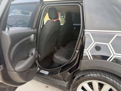 MINI Mini Clubman 1.5 One D Business Clubman (4)