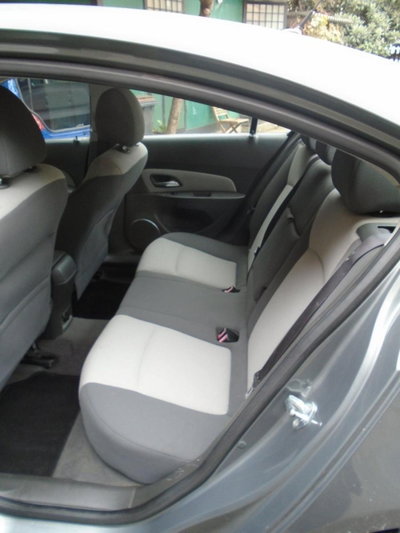 Chevrolet Cruze 1.6 4 porte LS (19)