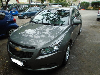 Chevrolet Cruze 1.6 4 porte LS (5)