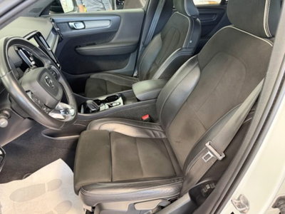 Volvo XC40 T5 Recharge Plug-in Hybrid R-design (8)