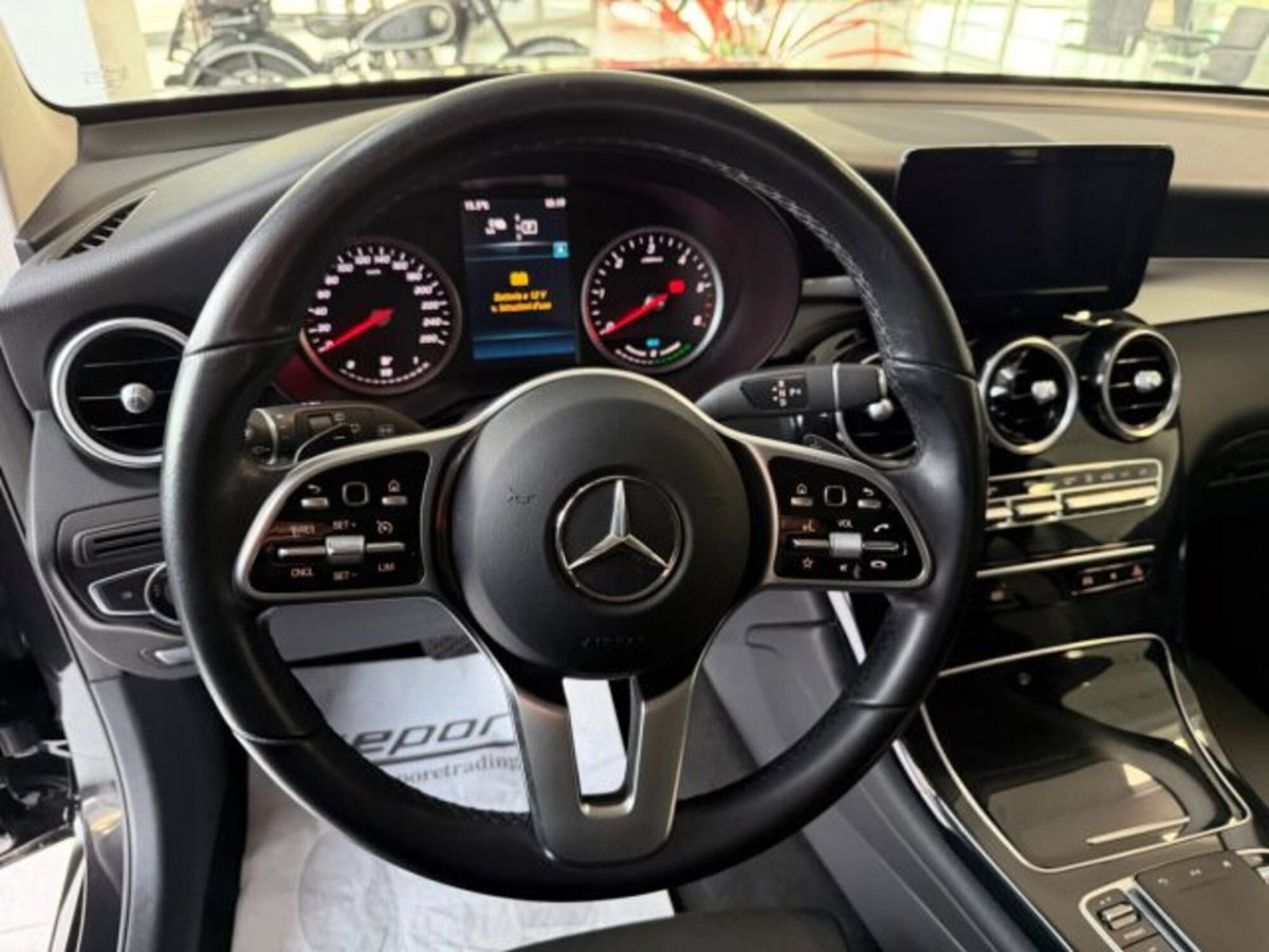Mercedes-Benz GLC SUV 300 de 4Matic EQ-Power Business (10)