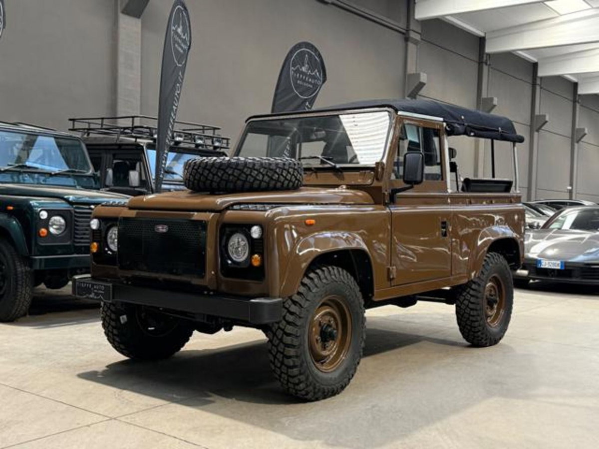 Land Rover Defender 90 2.5 Td5 Soft-Top