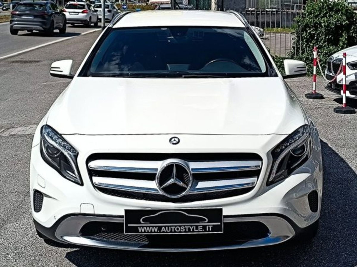Mercedes-Benz GLA SUV 200 CDI Automatic 4Matic Sport (3)