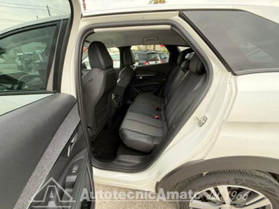 Peugeot 3008 BlueHDi 130 S&S EAT8 Allure Pack (13)