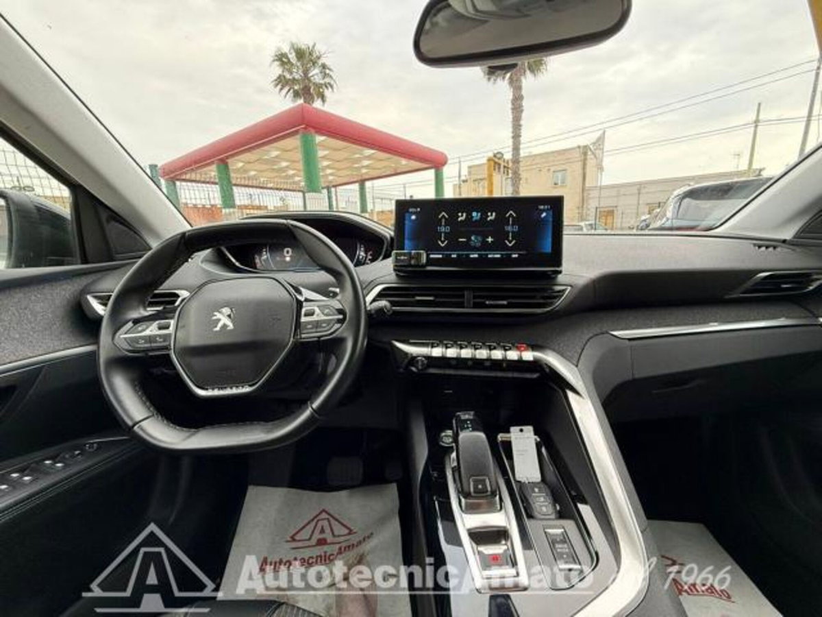 Peugeot 3008 BlueHDi 130 S&S EAT8 Allure Pack (9)