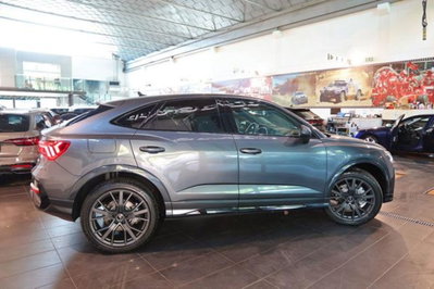 Audi Q3 Sportback 40 TDI S tronic quattro edition (10)