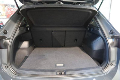 Volkswagen Tiguan 2.0 tdi R-Line 150cv dsg (12)
