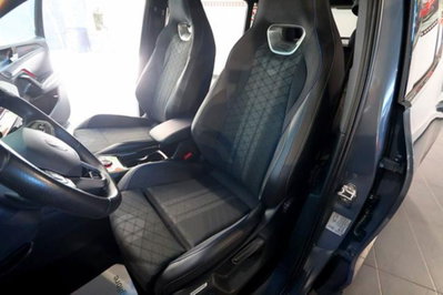 Volkswagen Tiguan 2.0 tdi R-Line 150cv dsg (17)