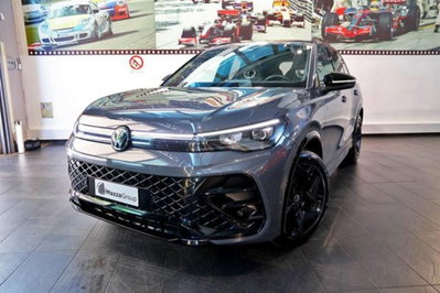 Volkswagen Tiguan 2.0 tdi R-Line 150cv dsg (7)