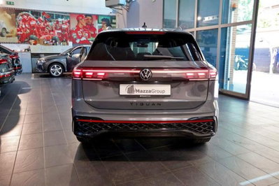 Volkswagen Tiguan 2.0 tdi R-Line 150cv dsg (8)