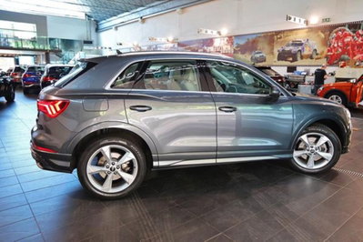 Audi Q3 45 2.0 tfsi quattro 245cv s-tronic (10)