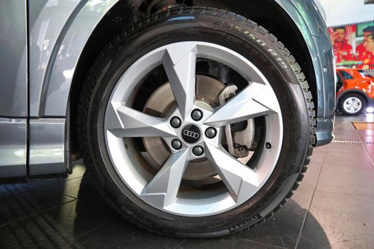 Audi Q3 45 2.0 tfsi quattro 245cv s-tronic (6)