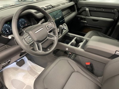 Land Rover Defender 110 3.0d i6 mhev X-Dynamic SE awd 200cv auto (13)