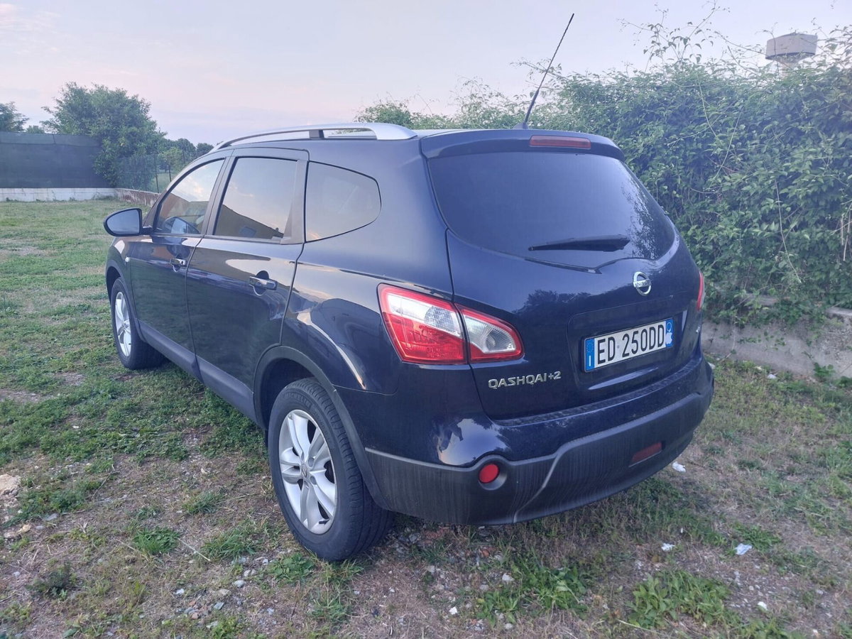 Nissan Qashqai 2.0 dCi DPF Tekna (4)