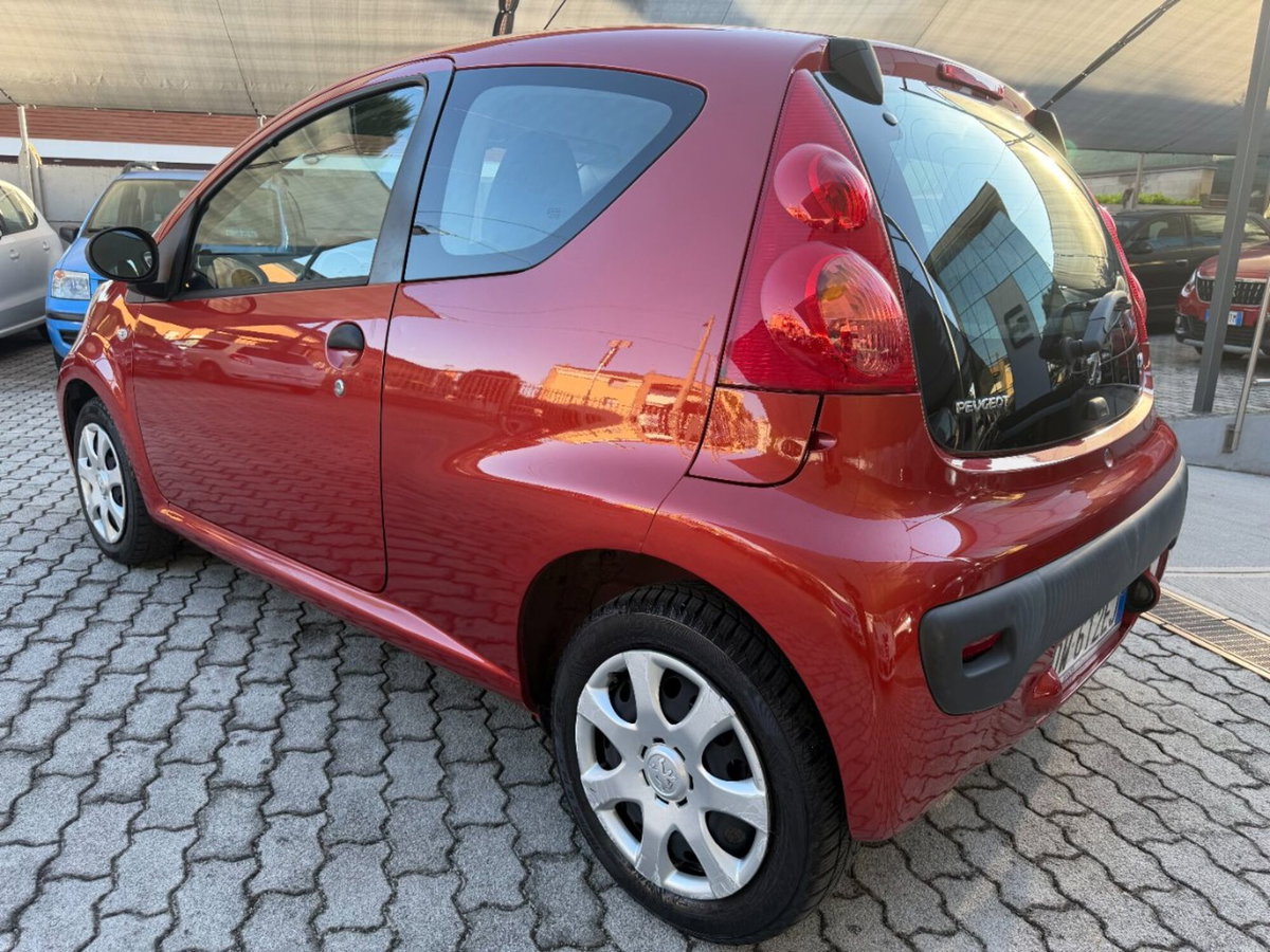 Peugeot 107 68CV 3p. Plaisir (3)