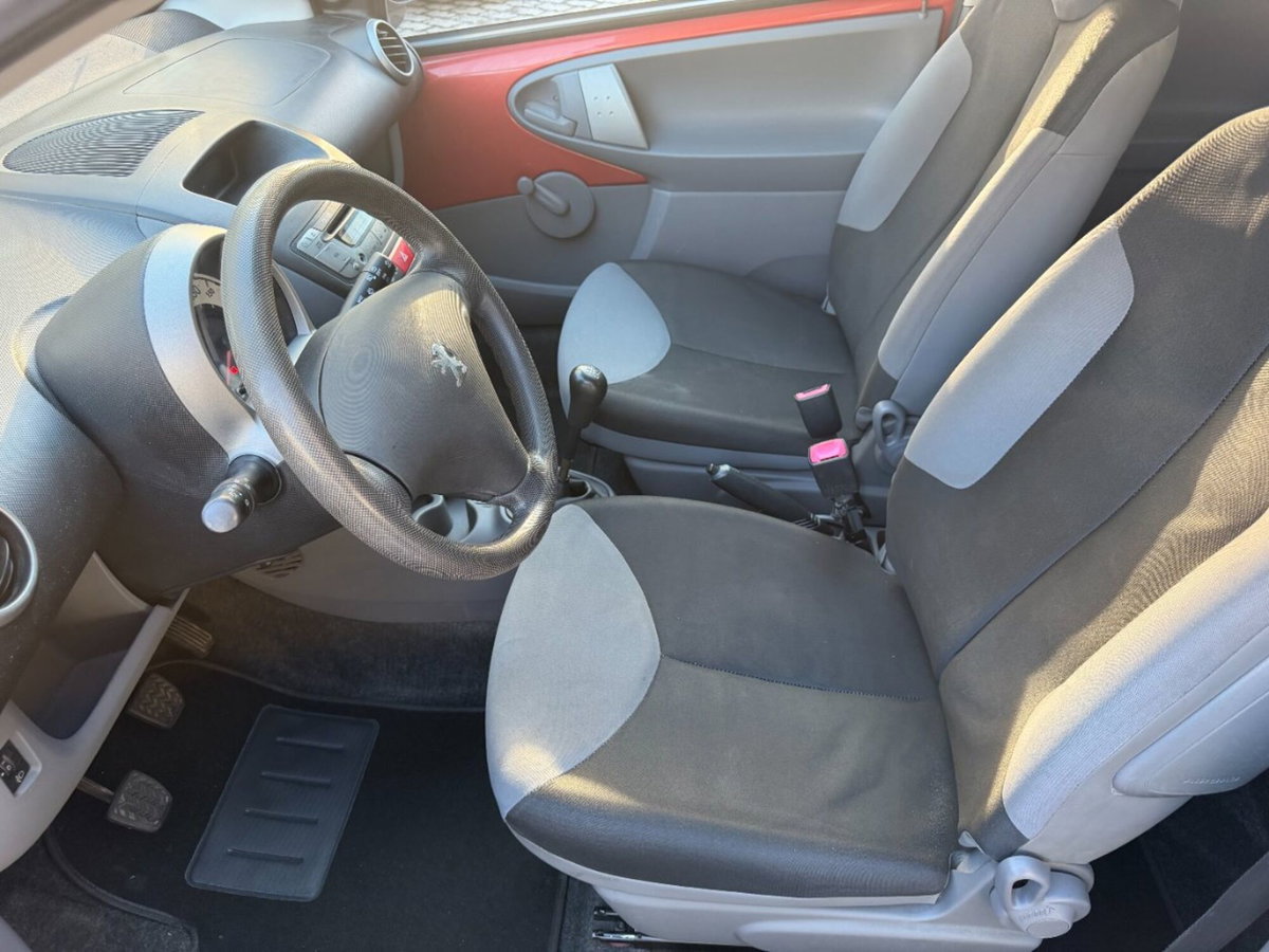 Peugeot 107 68CV 3p. Plaisir (5)