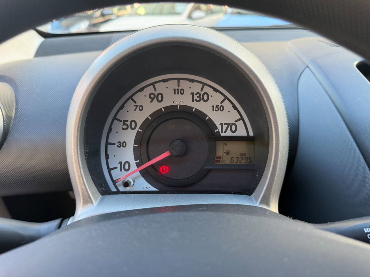 Peugeot 107 68CV 3p. Plaisir (9)