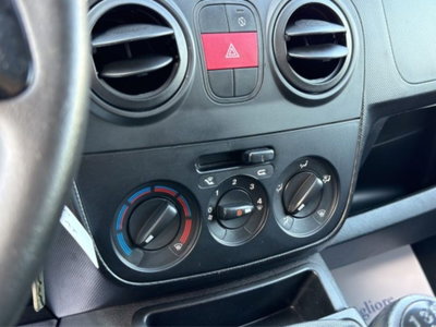 Fiat Fiorino 1.3 MJT 80CV Cargo (14)