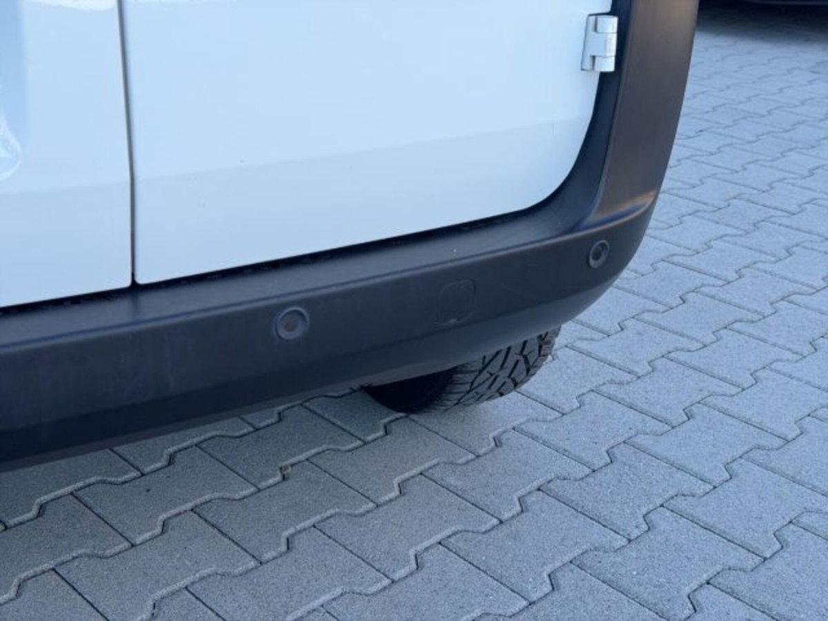 Fiat Fiorino 1.3 MJT 80CV Cargo (18)