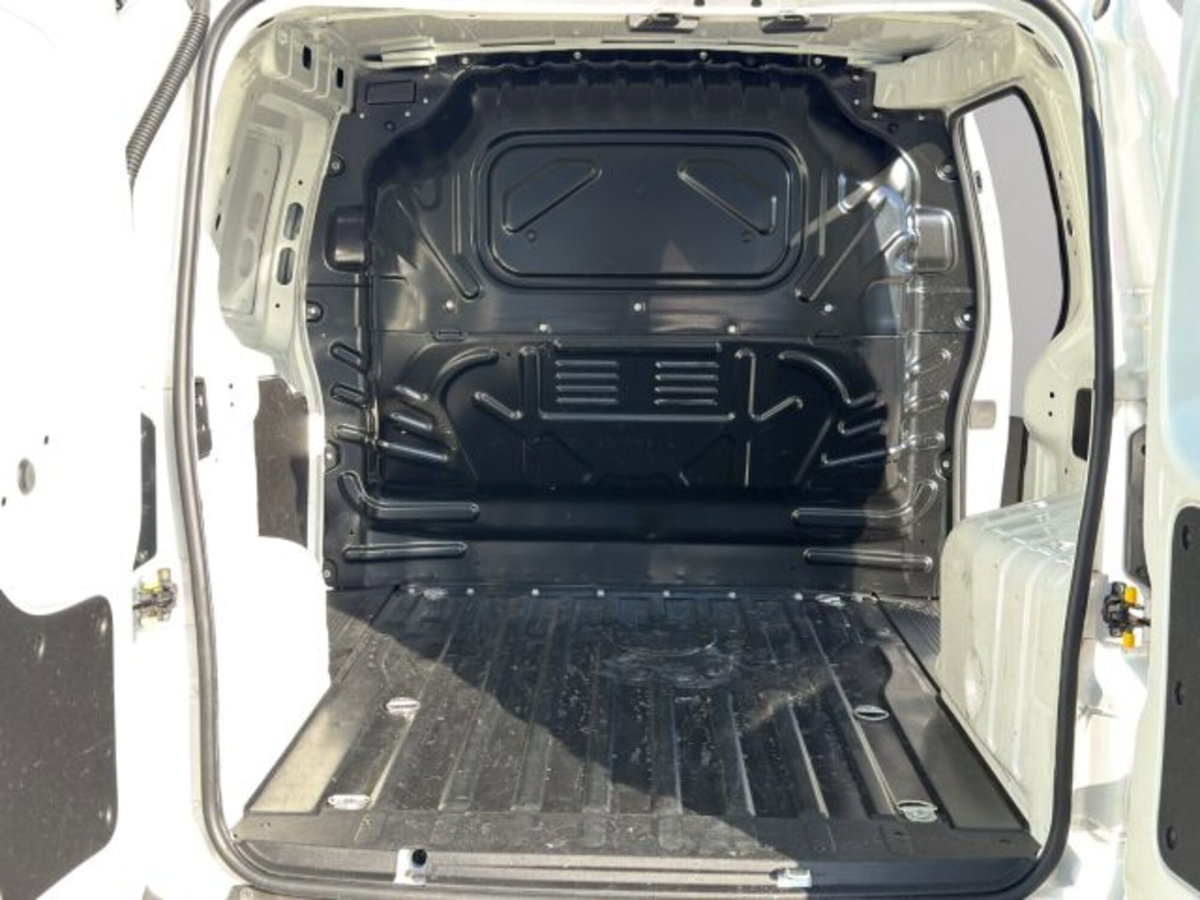Fiat Fiorino 1.3 MJT 95CV Cargo (15)