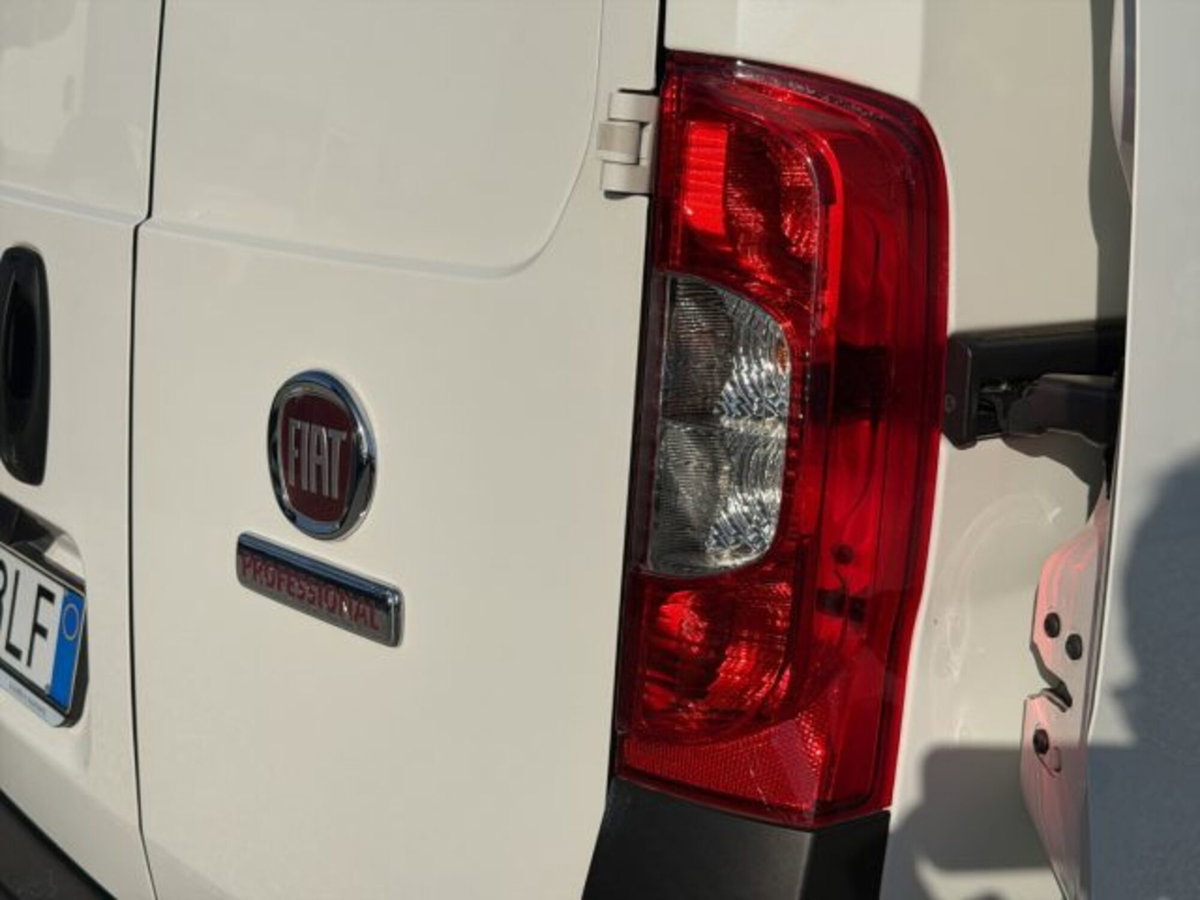 Fiat Fiorino 1.3 MJT 95CV Cargo (18)