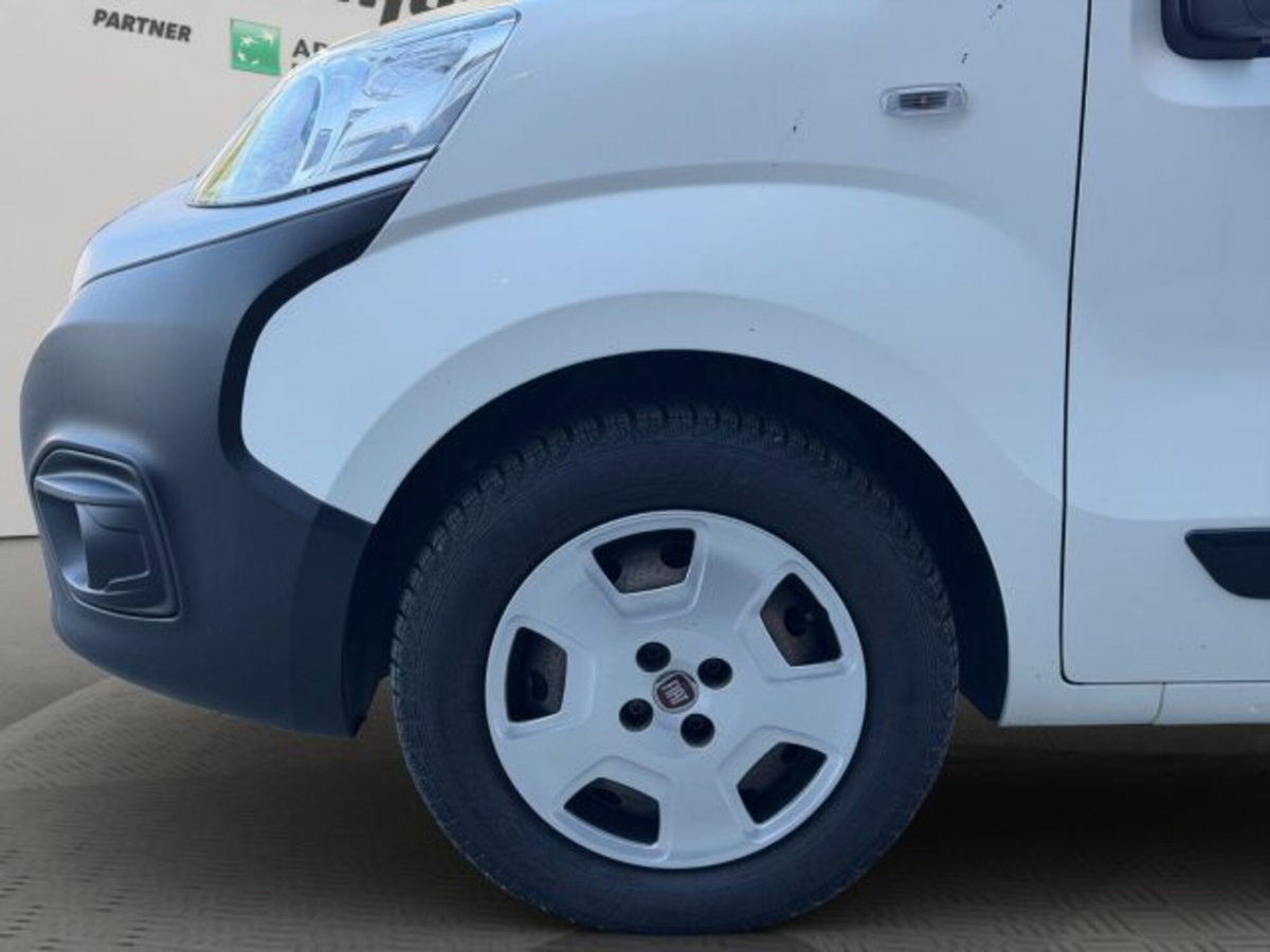 Fiat Fiorino 1.3 MJT 95CV Cargo (19)