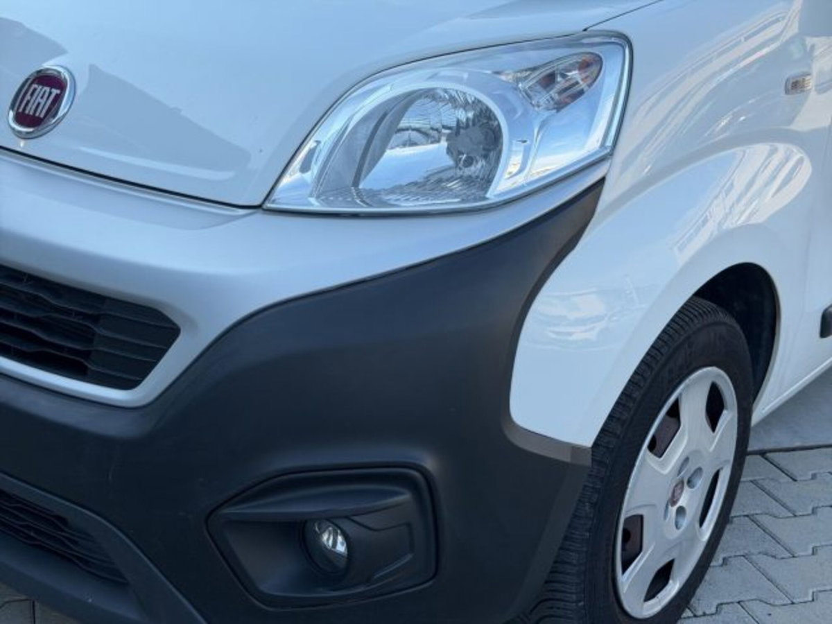 Fiat Fiorino 1.3 MJT 95CV Cargo (17)
