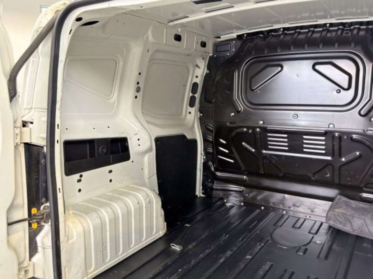 Fiat Fiorino 1.3 MJT 95CV Cargo (16)