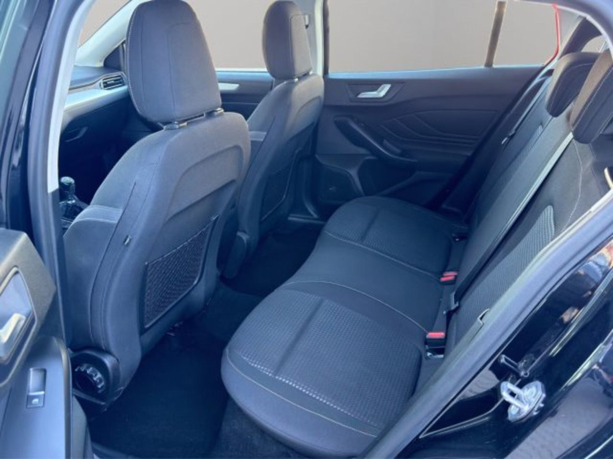 Ford Focus 1.5 EcoBlue 95 CV 5p. Business (8)