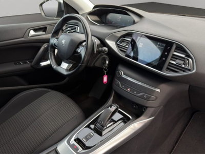 Peugeot 308 1.5 bluehdi GT s&s 130cv eat8 (10)