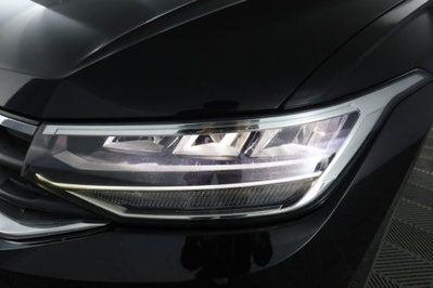 Volkswagen Tiguan 2.0 TDI 150 CV SCR DSG 4MOTION Life (9)