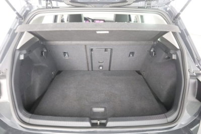 Volkswagen Golf Variant 1.0 eTSI EVO DSG Life (6)