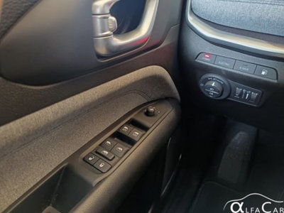 Jeep Compass 1.3 T4 190CV PHEV AT6 4xe Business Plus (17)